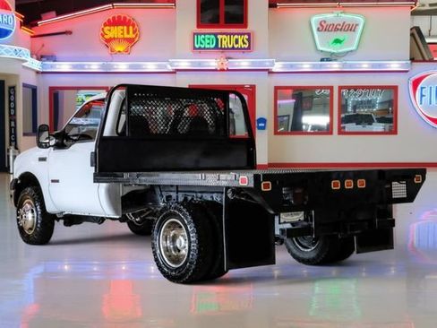 Used 2006 Ford F350 XL AWD/4WD image 4