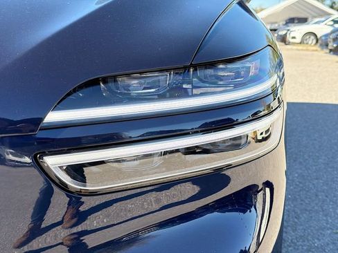 Used 2025 Genesis GV70 2.5T w/ Advanced Package image 9