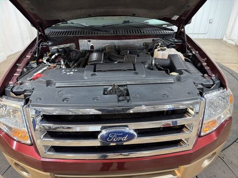 Used 2011 Ford Expedition XLT w/ 201A Rapid Spec Order Code image 38