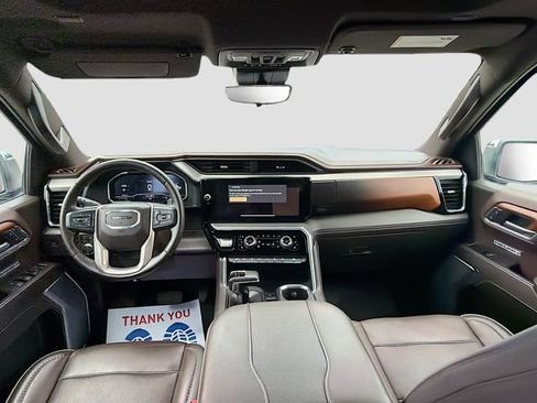 Used 2023 GMC Sierra 1500 Denali w/ Denali Reserve Package AWD/4WD image 14