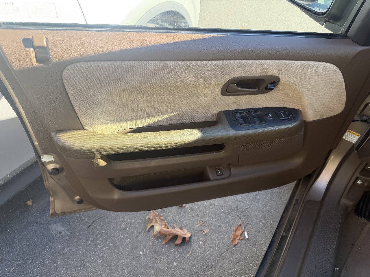 Used 2003 Honda CR-V EX image 2