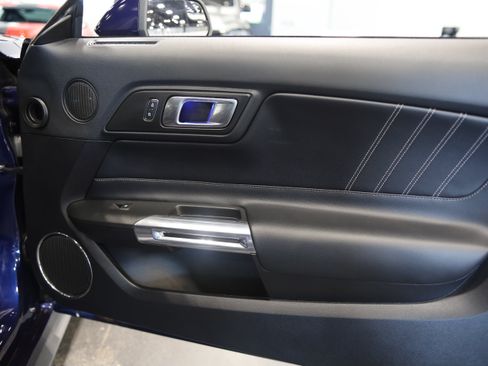 Used 2019 Ford Mustang GT Premium w/ GT Performance Package RWD image 35