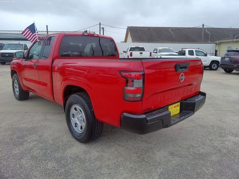 Used 2022 Nissan Frontier S image 4
