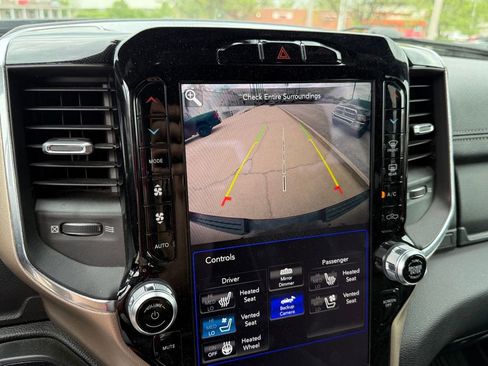 Used 2019 RAM 1500 Laramie image 21