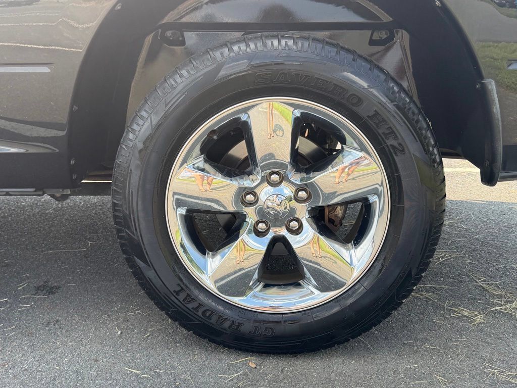 Used 2015 RAM 1500 Big Horn RWD image 10