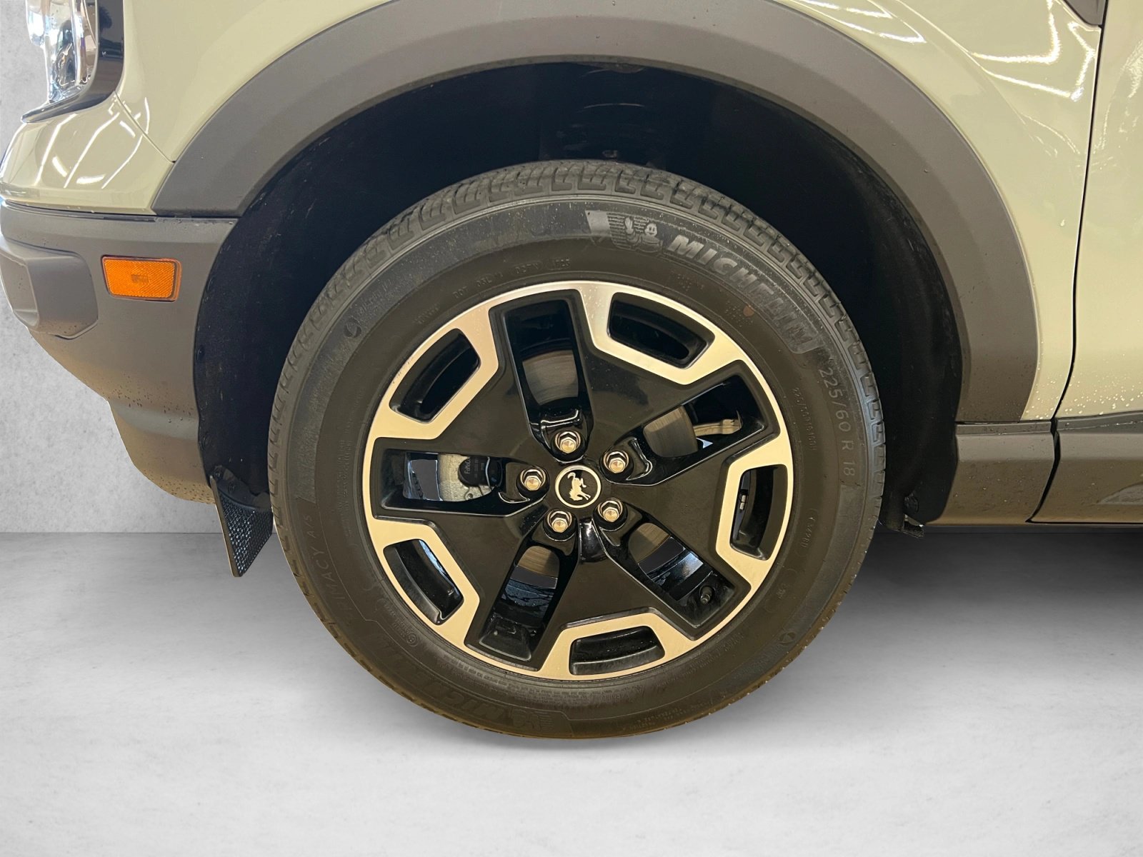 Used 2024 Ford Bronco Sport Outer Banks AWD/4WD image 9