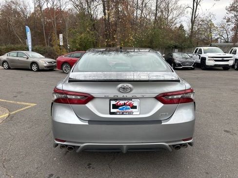 Used 2021 Toyota Camry XSE FWD image 5