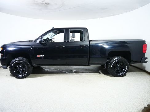 Used 2019 Chevrolet Silverado 1500 LT w/ All Star Edition AWD/4WD image 4