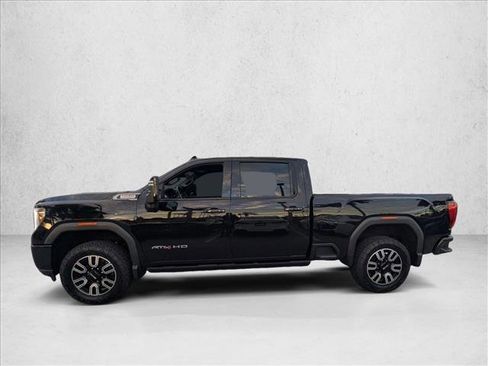 Used 2022 GMC Sierra 2500 AT4 w/ AT4 Premium Plus Package image 9