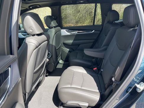 New 2025 Cadillac XT6 Premium Luxury w/ LPO, Floor Liner Package image 38
