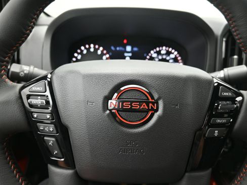 New 2026 Nissan Frontier PRO-4X w/ Pro Premium Package AWD/4WD image 14