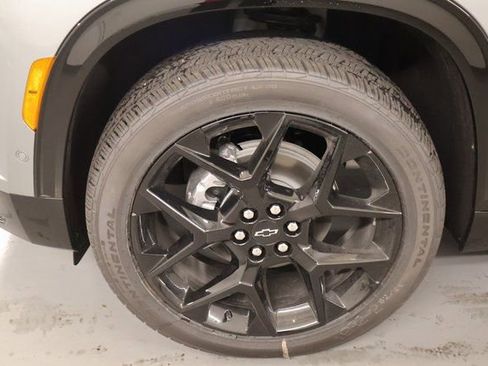 New 2026 Chevrolet Traverse RS image 7