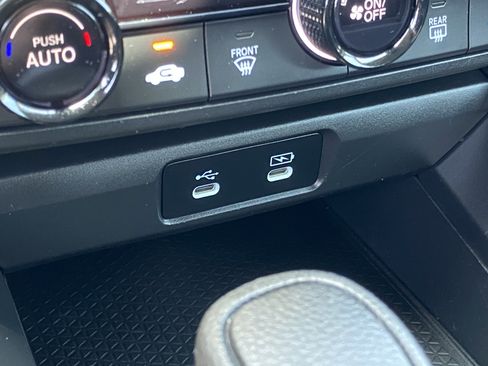Certified 2025 Honda Accord LX image 21