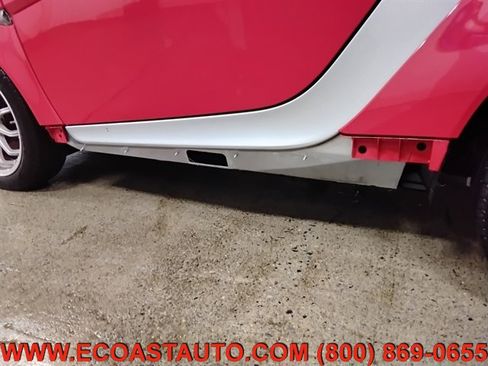 Used 2013 smart fortwo passion image 17