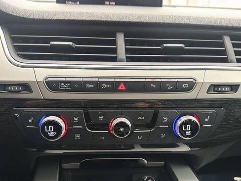 Used 2019 Audi Q7 2.0T Premium Plus w/ Premium Plus Package AWD/4WD image 14