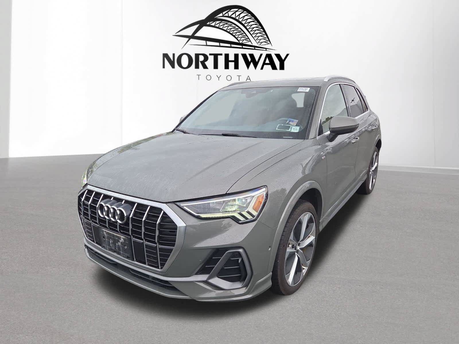 Used 2021 Audi Q3 2.0T Premium Plus w/ Premium Plus Package AWD/4WD image 7