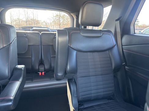 Used 2025 Ford Explorer ST-Line image 15