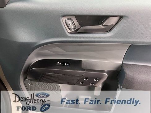 New 2025 Ford Maverick XL w/ Equipment Group 101A image 33