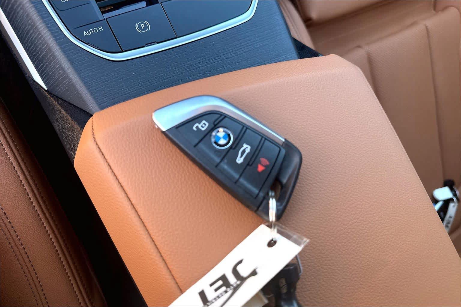 Used 2025 BMW i4 xDrive40i w/ Premium Package AWD/4WD image 14