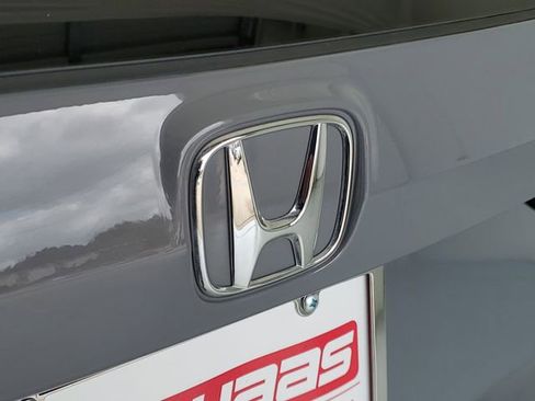 Used 2025 Honda CR-V LX image 9