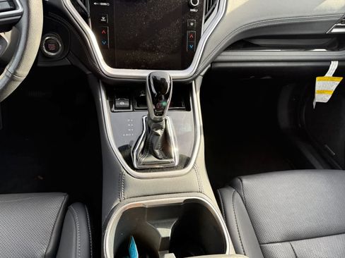 Used 2024 Subaru Outback Limited XT image 11