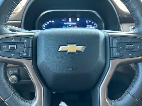 Used 2023 Chevrolet Tahoe High Country w/ Premium Package 2 AWD/4WD image 10