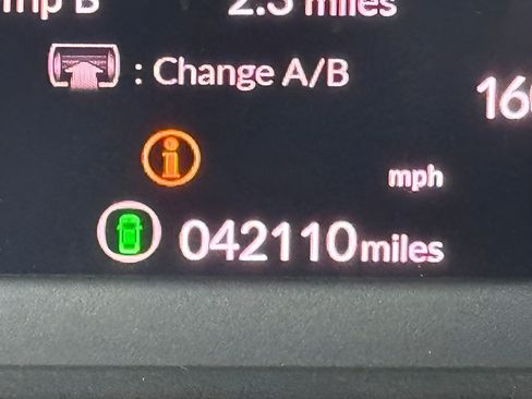 Certified 2023 Honda Accord LX image 31