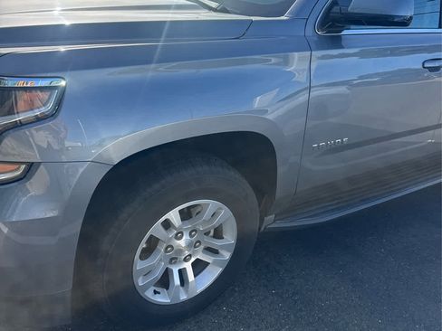 Used 2018 Chevrolet Tahoe LT image 3
