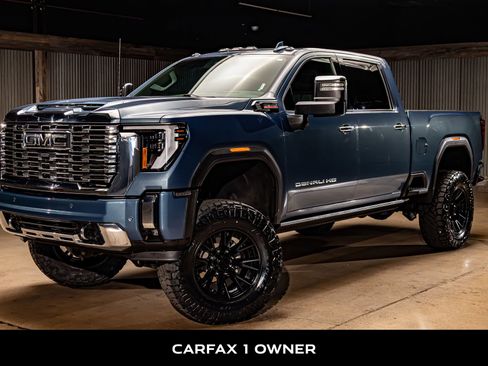 Used 2025 GMC Sierra 2500 Denali w/ Denali Reserve Package image 5