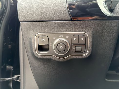 Used 2026 Mercedes-Benz GLA 250 4MATIC image 14