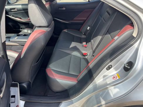 Used 2017 Lexus IS 200t RWD image 20