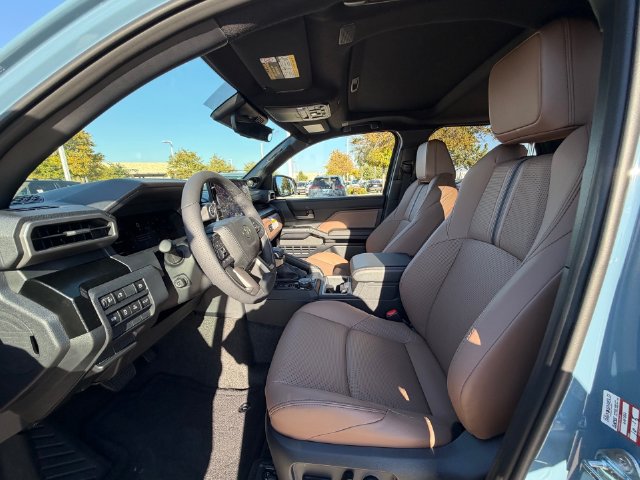 New 2026 Toyota 4Runner Limited AWD/4WD image 12