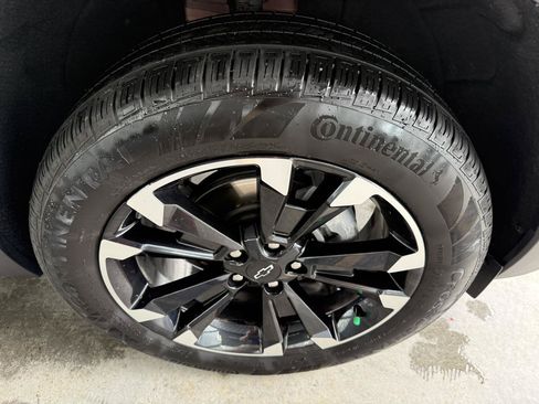 Used 2025 Chevrolet Equinox RS w/ Safety and Technology Package FWD image 50