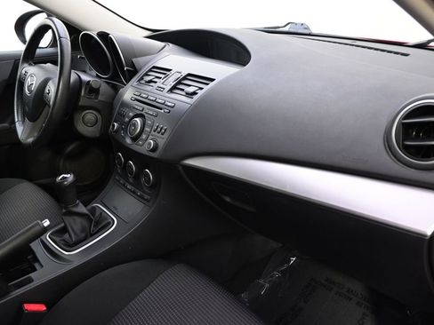 Used 2013 MAZDA MAZDA3 i Touring image 12