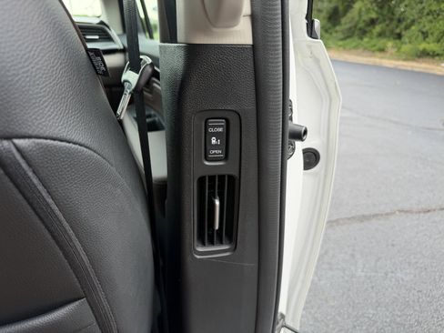 Used 2026 Honda Odyssey Elite image 15