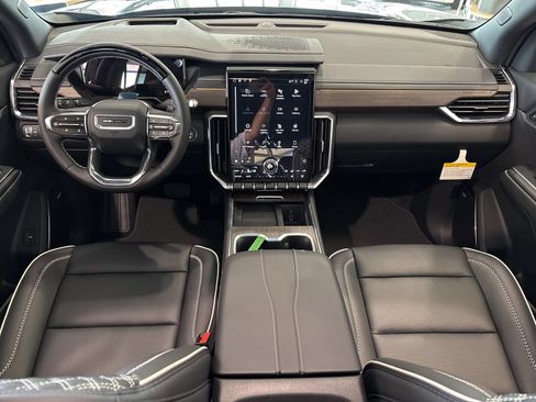New 2026 GMC Acadia Denali w/ Super Cruise Package AWD/4WD image 27