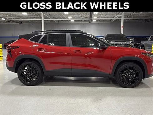 New 2026 Chevrolet Trax RS w/ Driver Confidence Package image 3