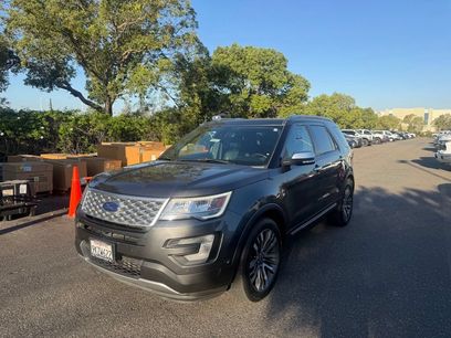 Used 2017 Ford Explorer Platinum