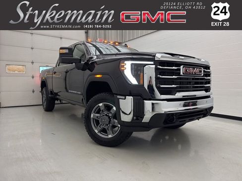 New 2026 GMC Sierra 2500 SLE w/ SLE Value Package; image 1