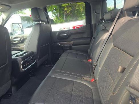 Used 2021 Chevrolet Silverado 1500 LTZ w/ Technology Package AWD/4WD image 6