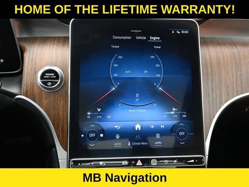 Used 2023 Mercedes-Benz GLC 300 4MATIC image 32