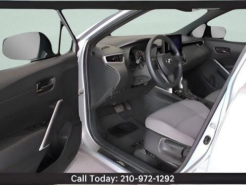 Used 2024 Toyota Corolla Cross AWD Hybrid image 24