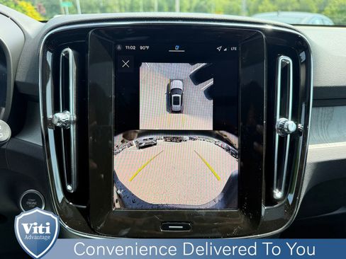 Certified 2026 Volvo XC40 B5 Plus w/ Protection Package Premier AWD/4WD image 17