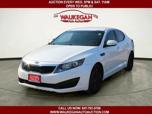 Used 2011 Kia Optima LX FWD image 1