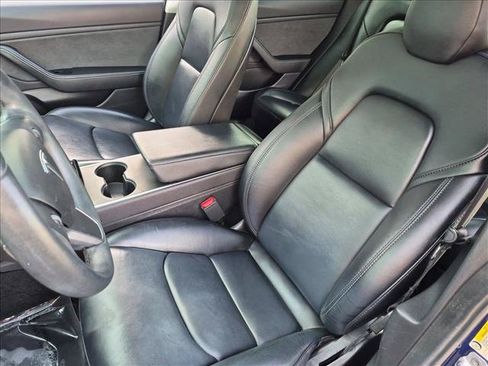 Used 2019 Tesla Model 3 Standard Range Plus RWD image 16