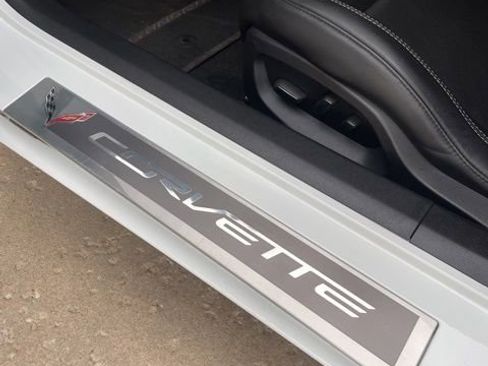 Used 2014 Chevrolet Corvette Stingray Convertible w/ 3LT Preferred Equipment Group RWD image 11