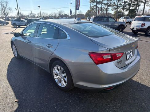 Used 2024 Chevrolet Malibu LT image 5