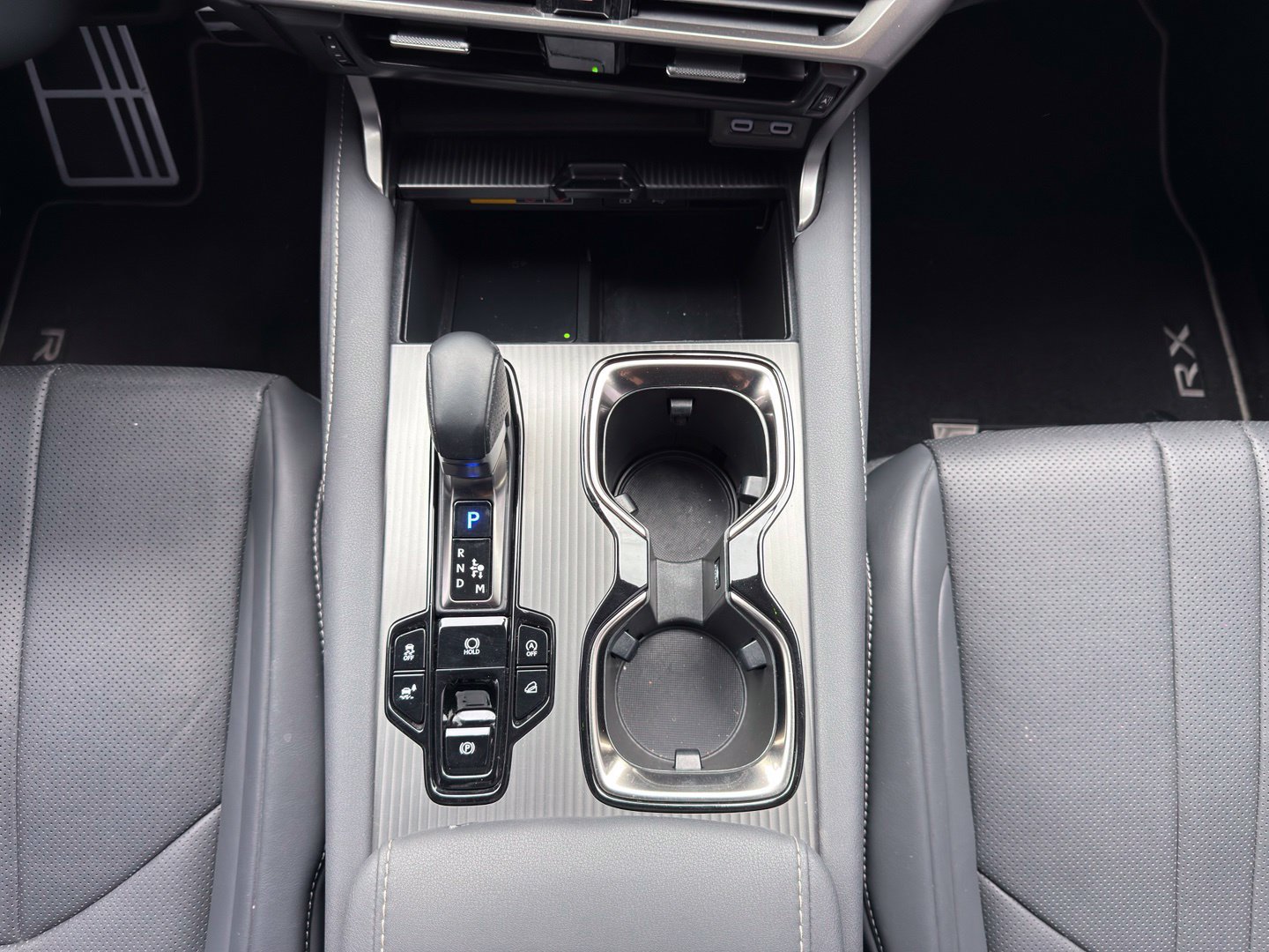 Used 2024 Lexus RX 350 F Sport w/ Convenience Package AWD/4WD image 18