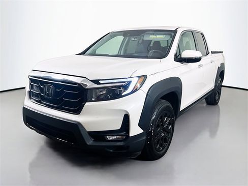 Used 2023 Honda Ridgeline RTL-E image 5