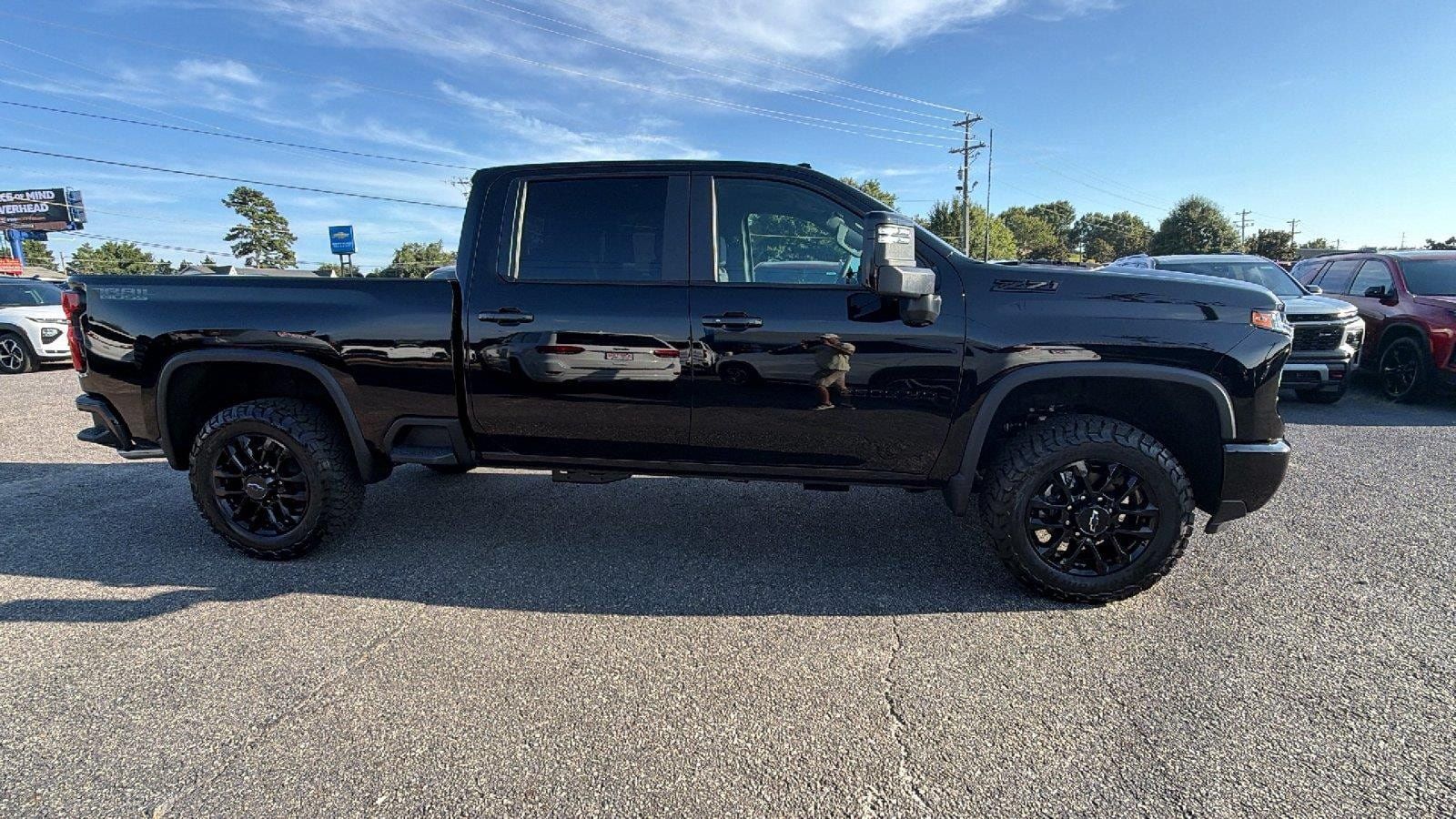 New 2026 Chevrolet Silverado 2500 LT w/ Trail Boss Package AWD/4WD image 7